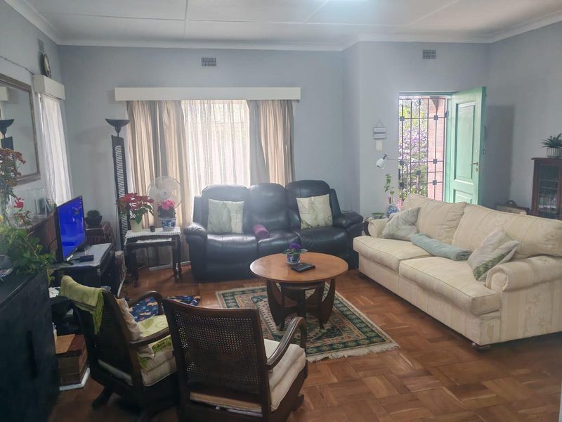 House For Sale In Johannesburg - Photo 6