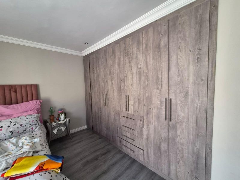 House For Sale In Akasia - Photo 3