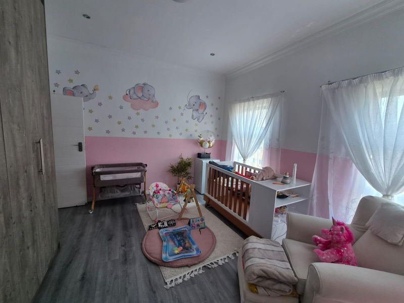 House For Sale In Akasia - Photo 9