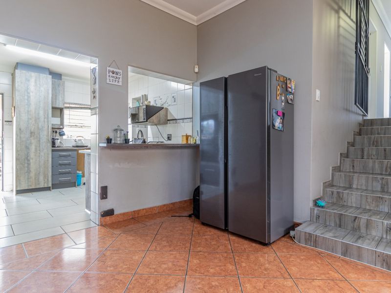 House For Sale In Krugersdorp - Photo 7
