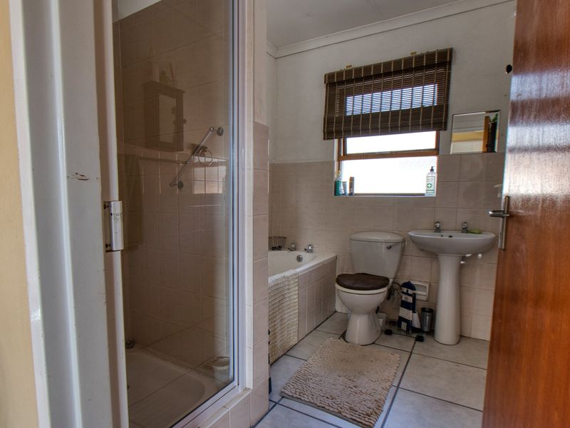 House For Sale In Port Elizabeth - Photo 5