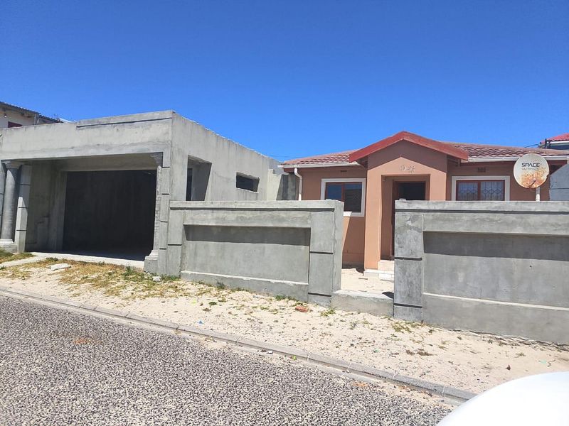 House For Sale In Khayelitsha - Photo 8