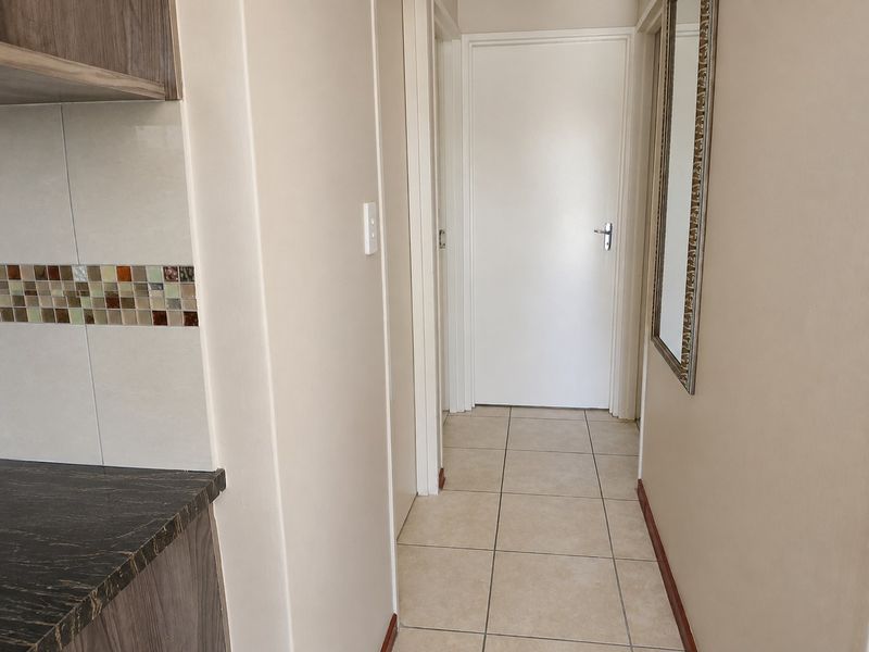 House For Sale In Khayelitsha - Photo 6
