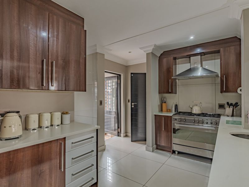 House For Sale In Pretoria - Photo 9