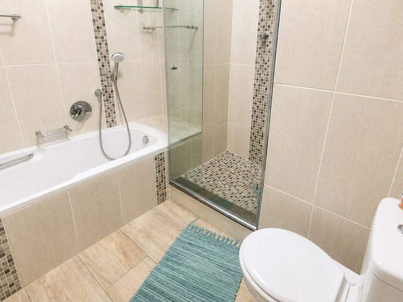 Apartment For Sale In Margate - Photo 9