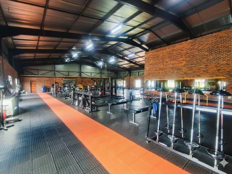 House For Sale In Benoni - Photo 4