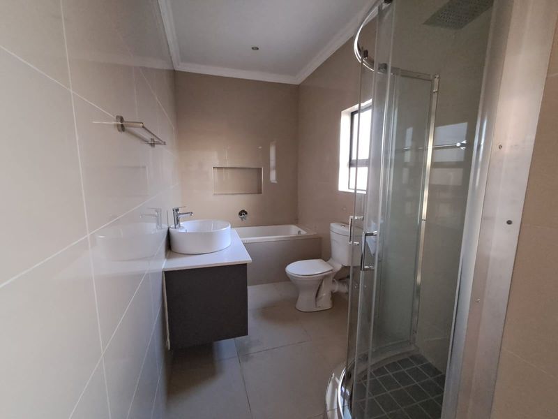 House For Sale In Pretoria - Photo 10