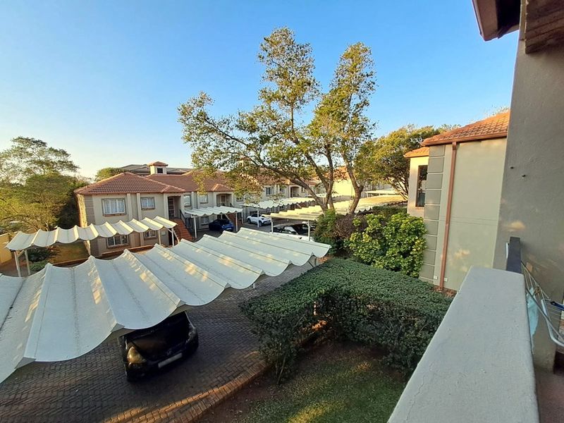 Apartment For Sale In Randburg - Photo 9
