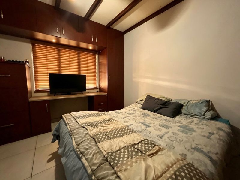 House For Sale In Margate - Photo 7