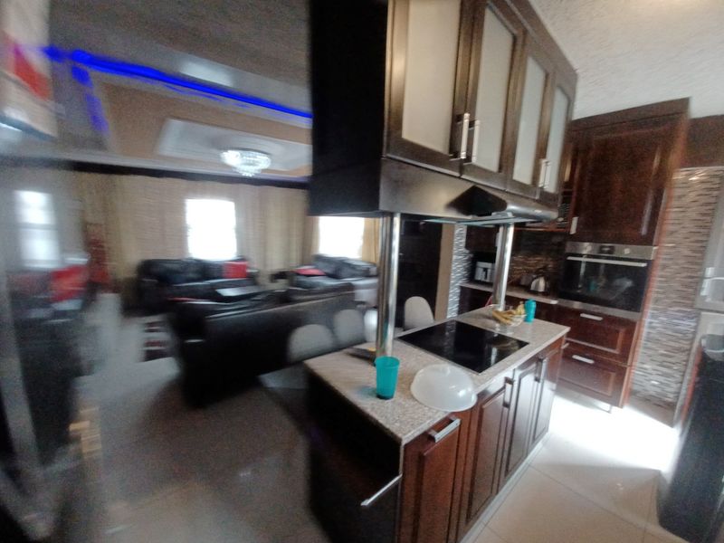 House For Sale In Germiston - Photo 10