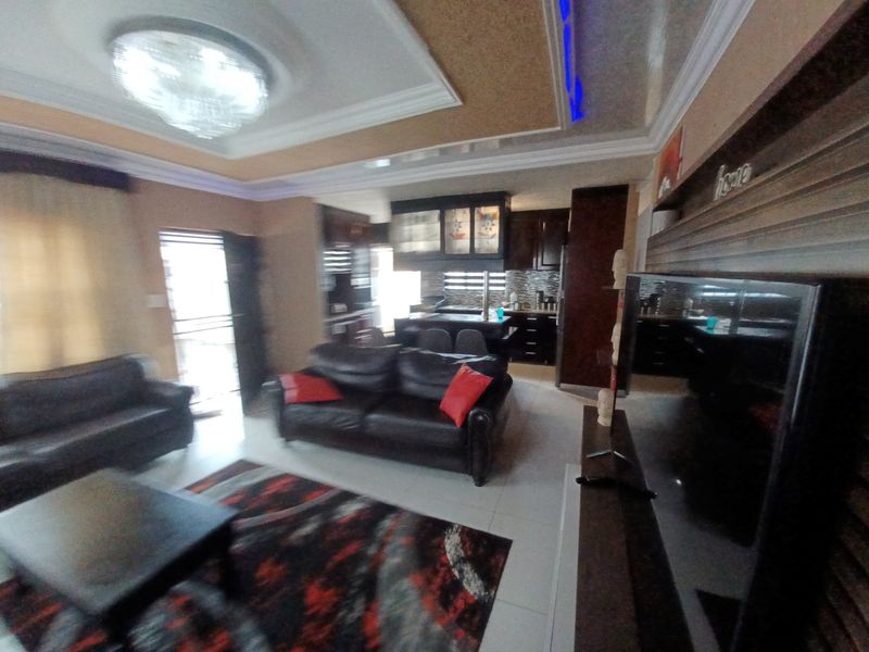 House For Sale In Germiston - Photo 7