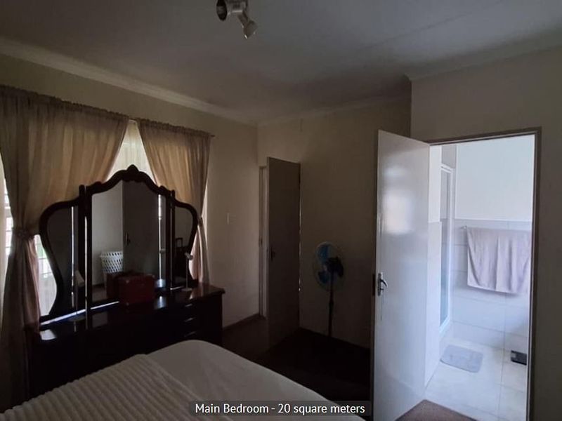 House For Sale In Boksburg - Photo 7