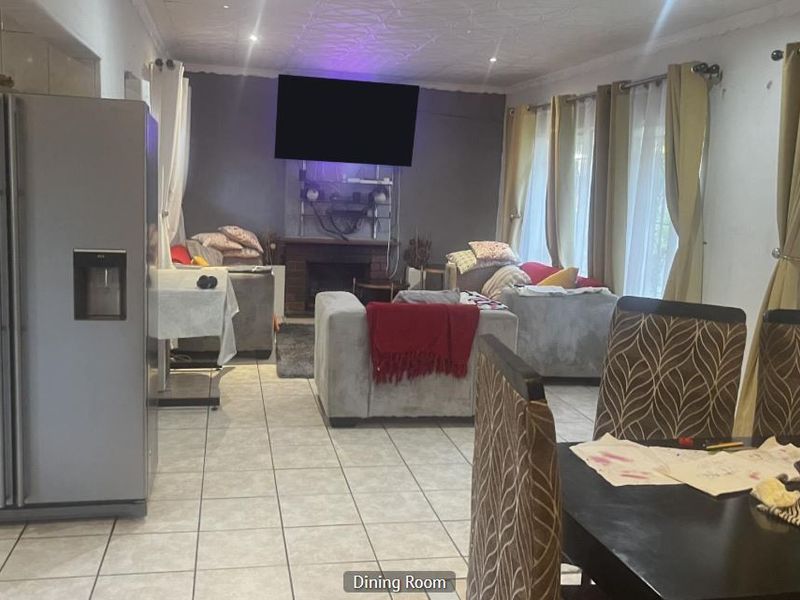 House For Sale In Kempton Park - Photo 4