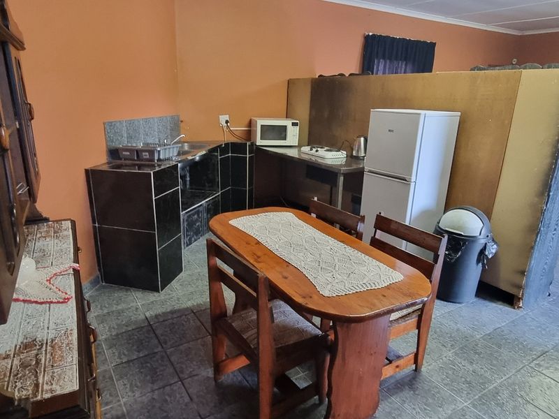 Apartment Rental Monthly In Port Shepstone - Photo 4