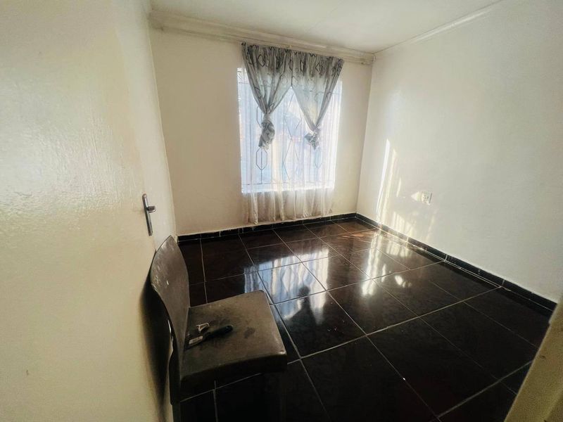 House For Sale In Pretoria - Photo 9