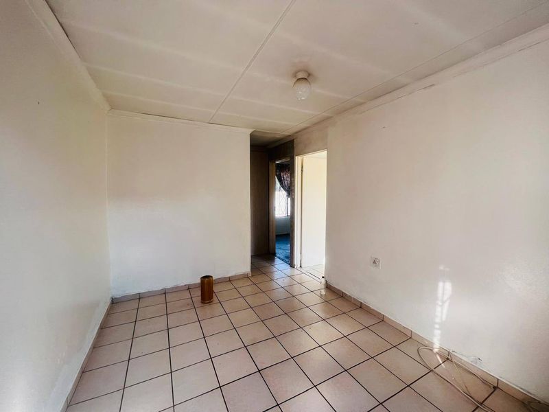 House For Sale In Pretoria - Photo 5
