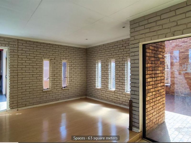 House For Sale In Kempton Park - Photo 8