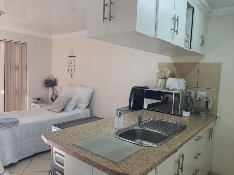 Apartment For Sale In Mossel Bay - Photo 7