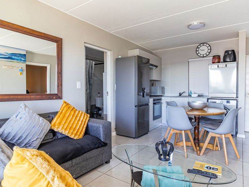 Apartment For Sale In Langebaan - Photo 3