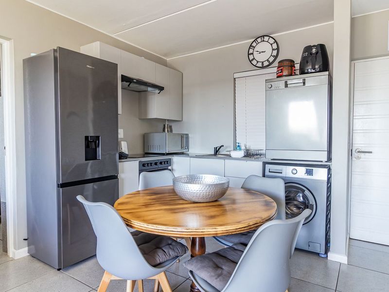 Apartment For Sale In Langebaan - Photo 5
