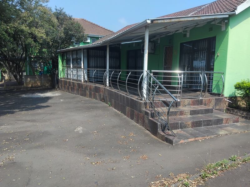 House For Sale In Pietermaritzburg - Photo 2