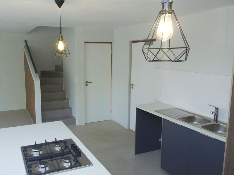 Apartment For Sale In Johannesburg - Photo 3