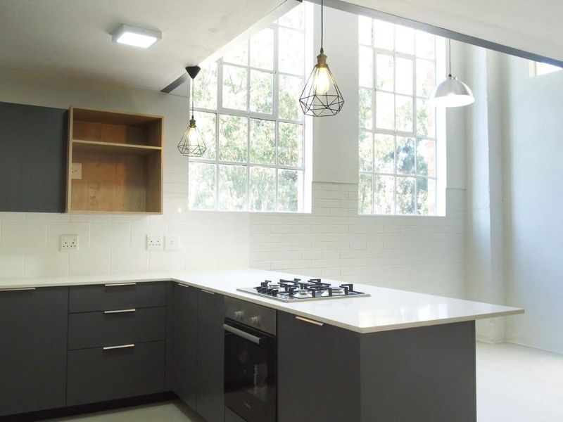 Apartment For Sale In Johannesburg - Photo 2