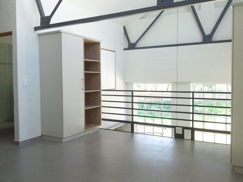 Apartment For Sale In Johannesburg - Photo 6