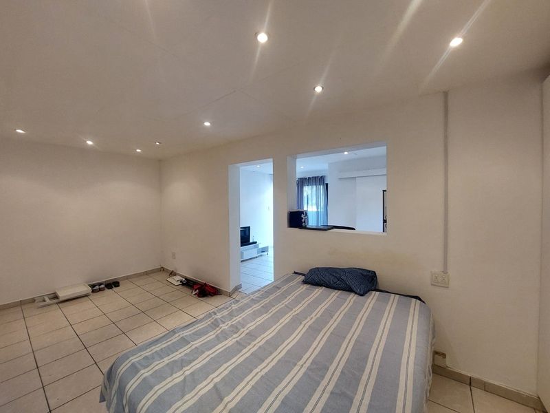 Apartment Rental Monthly In Mount Edgecombe - Photo 1