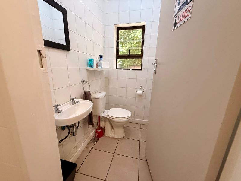 Commercial For Sale In Bloemfontein - Photo 9
