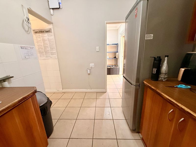 Commercial For Sale In Bloemfontein - Photo 6