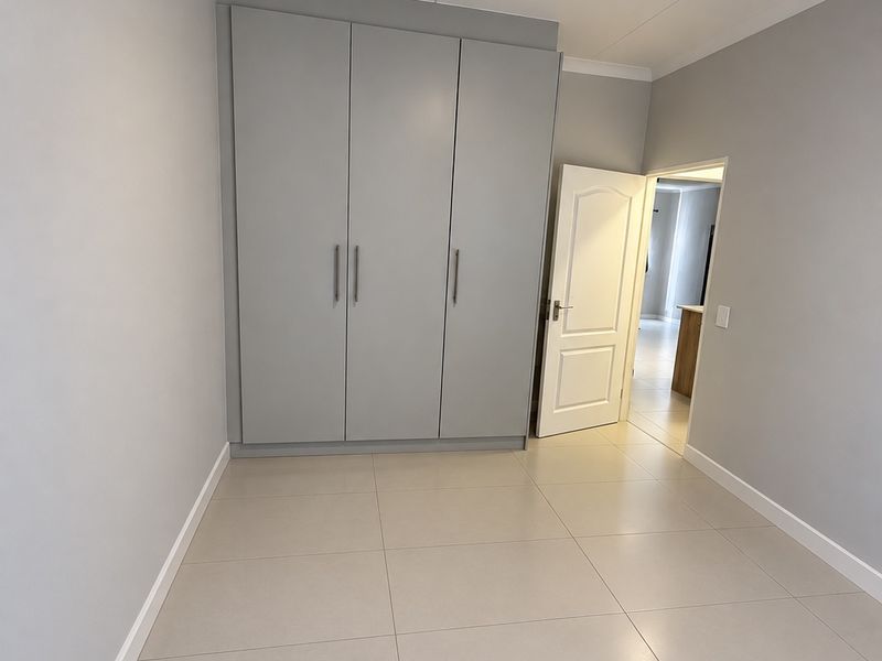 Apartment Rental Monthly In Cape Town - Photo 8