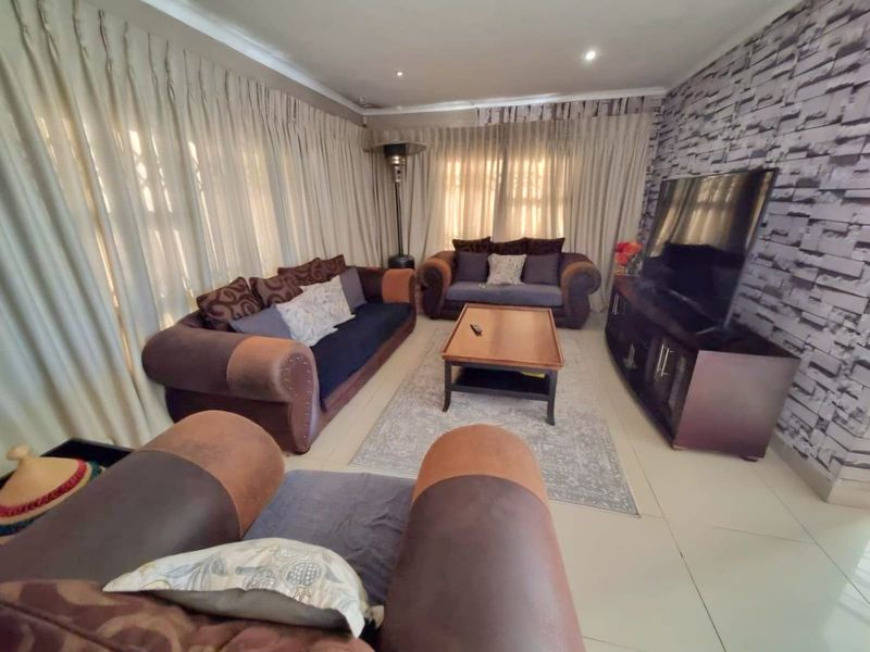 House For Sale In Bronkhorstspruit - Photo 4