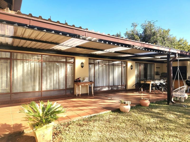 House For Sale In Bronkhorstspruit - Photo 2