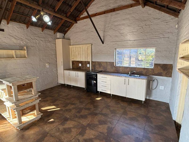 House Rental Monthly In Walkerville - Photo 4