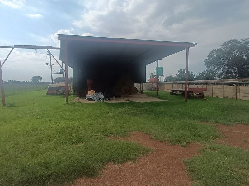 Farm Pending Sale In Rayton - Photo 9