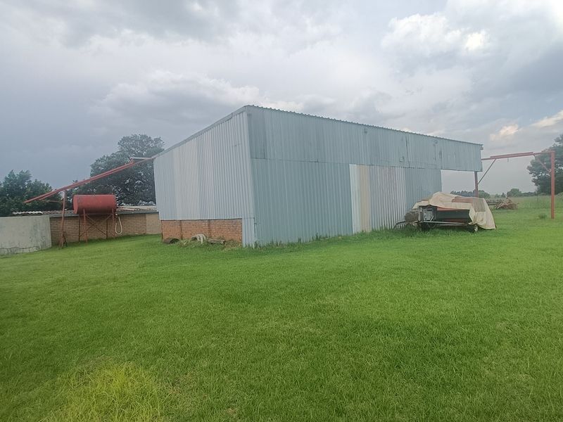 Farm Pending Sale In Rayton - Photo 7