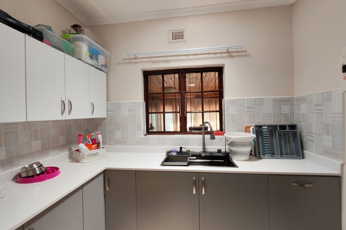 House Rental Monthly In Margate - Photo 3