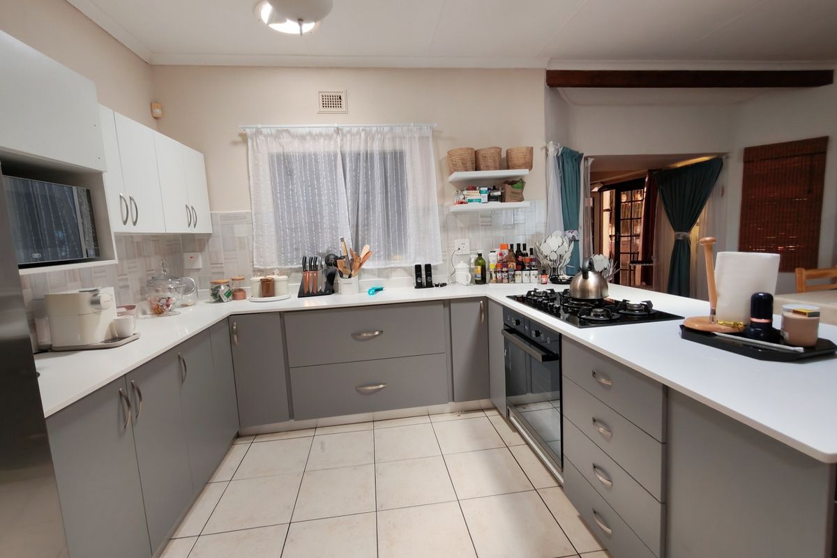 House Rental Monthly In Margate - Photo 5