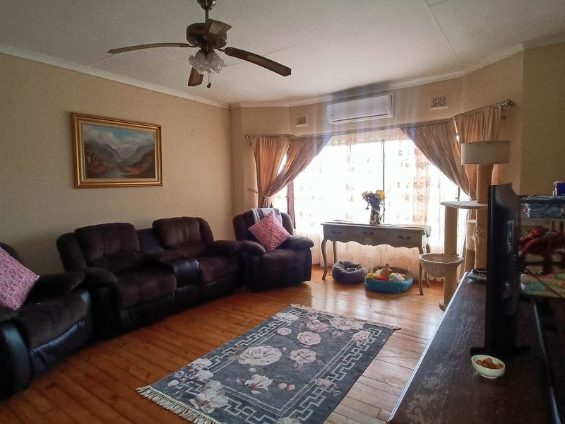 House Rental Monthly In Margate - Photo 9