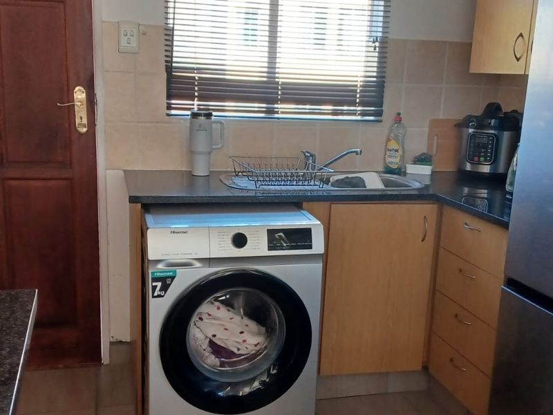 Apartment Rental Monthly In Centurion - Photo 3