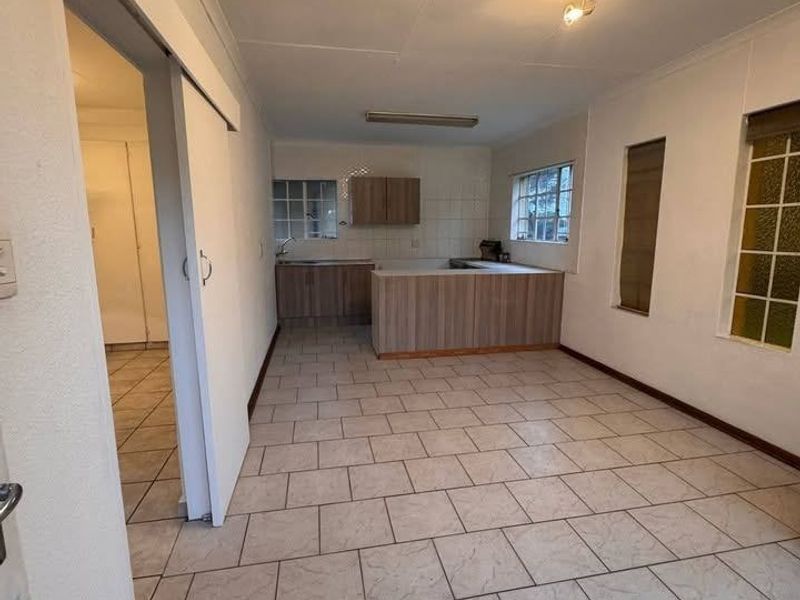 Apartment Rental Monthly In Brakpan - Photo 4