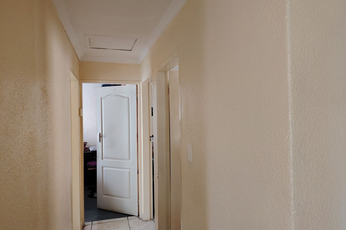 House For Sale In Nigel - Photo 5