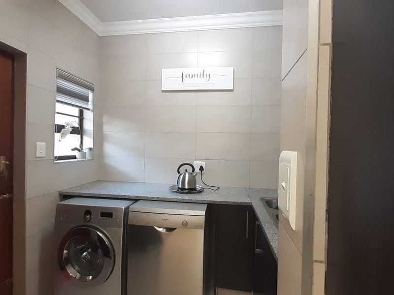 Townhouse For Sale In Centurion - Photo 8