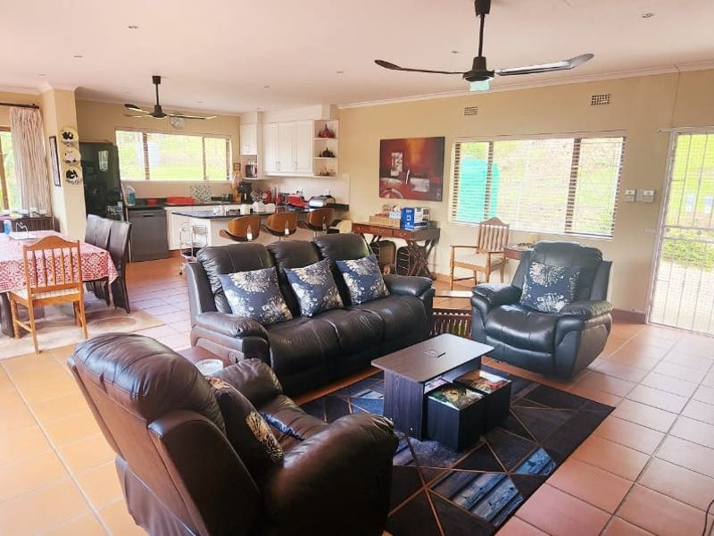 House For Sale In Hibberdene - Photo 10