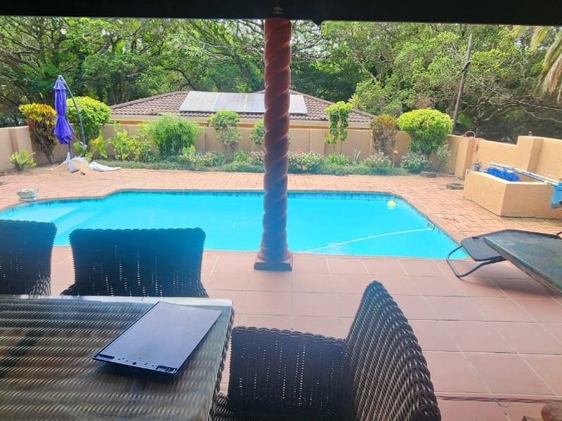 House For Sale In Hibberdene - Photo 8