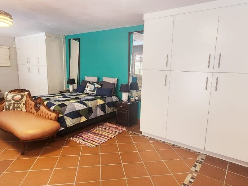 House For Sale In Hibberdene - Photo 7