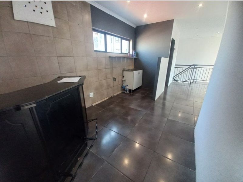 Commercial Rental Monthly In Edenvale - Photo 7