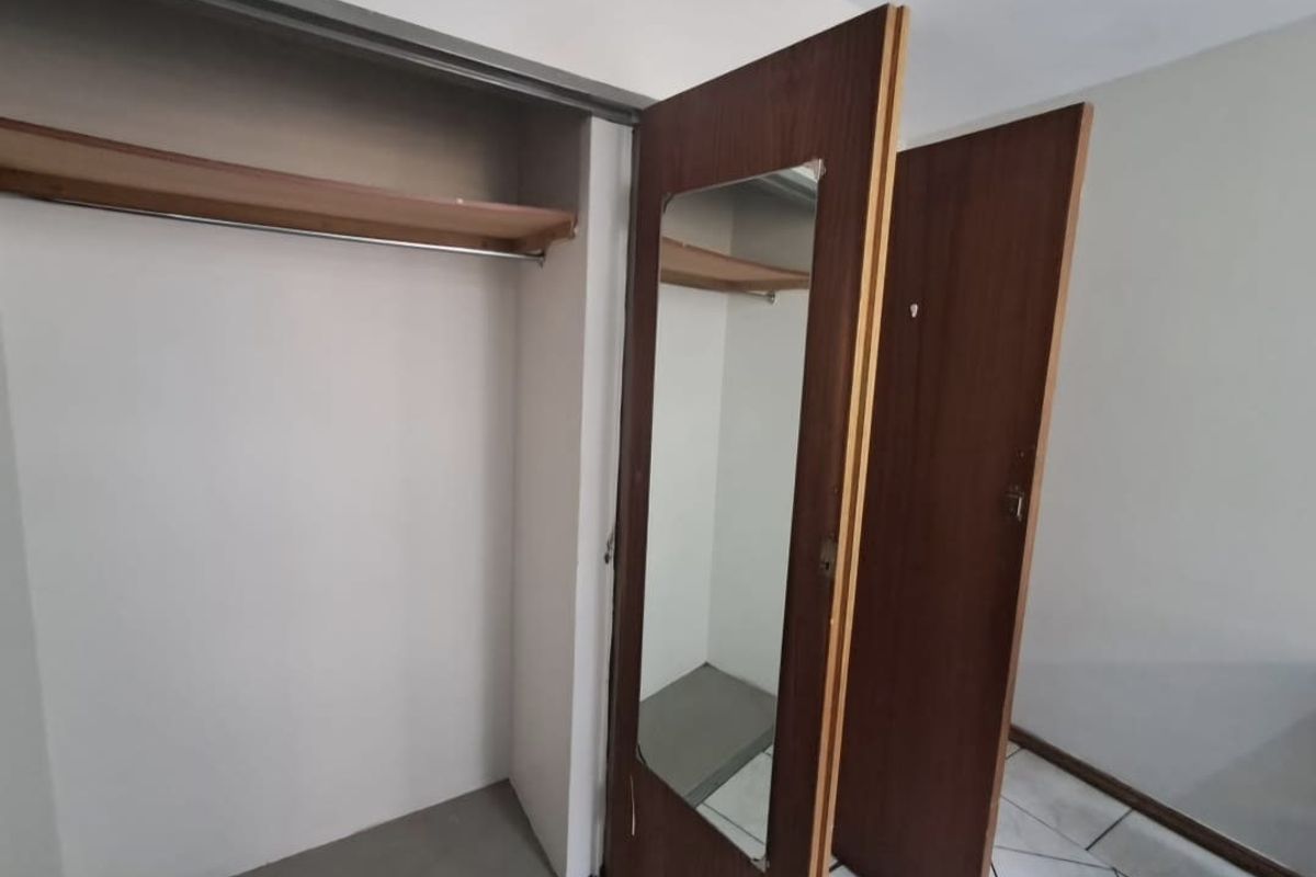 Apartment Rental Monthly In Pretoria - Photo 5