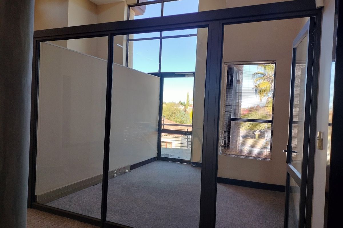 Commercial For Sale In Bloemfontein - Photo 5